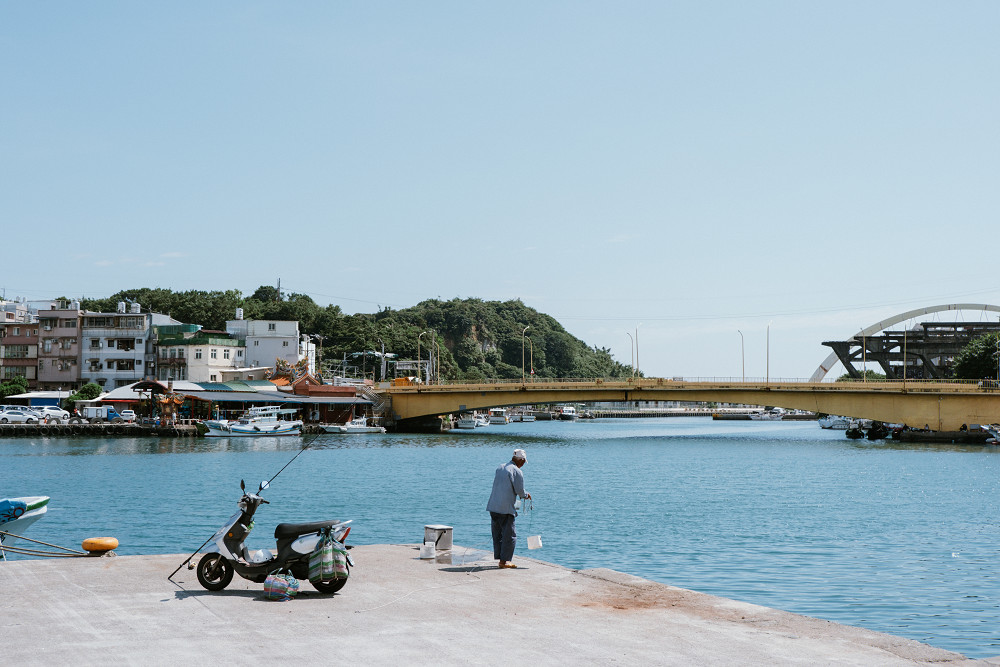 基隆正濱漁港《水啦》雙年展 藝術與水共舞的港城漫遊